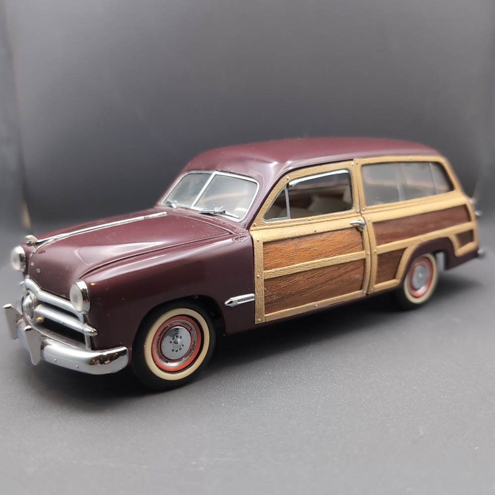 VTG Franklin Mint 1949 Ford Woody Wagon 1:24 Precision Diecast AS IS